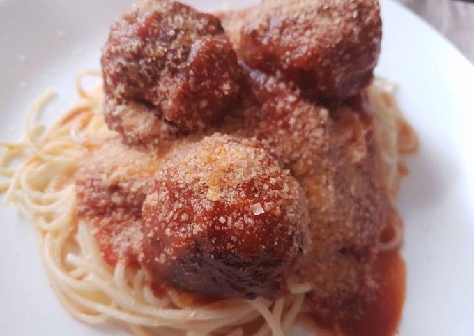 Spaghetti meatballs