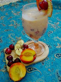 عکسی از دستور اسموتی هلو و گیلاس و موز