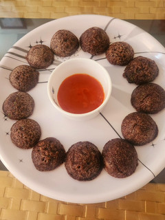 A picture of Whole Ragi Appe.