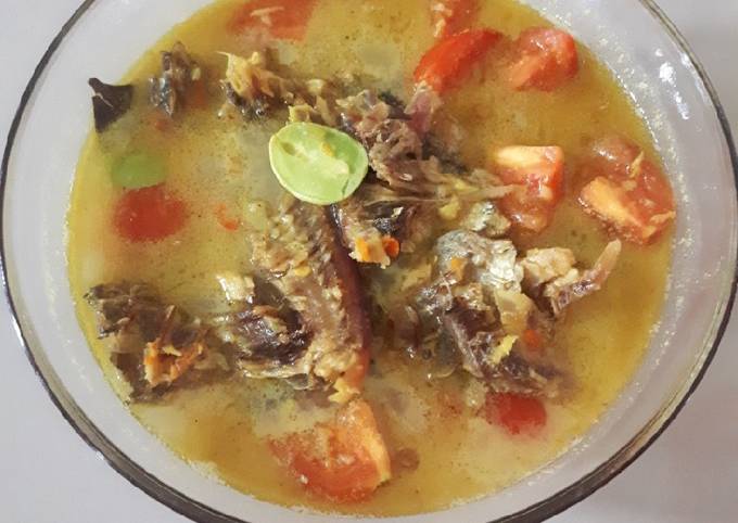 Resep Ikan asap santan pedas (masakan rumah sederhana) oleh Elanie