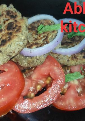 A picture of Kale chane ke kabab.