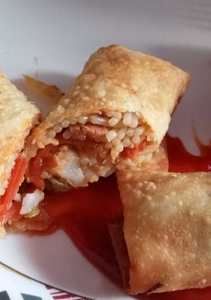 A picture of Non vegetable spring roll.