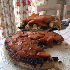 A picture of Tarta tatin de zanahorias.