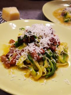 Valódi Carbonara a'la Italia courgettivel recept fotója