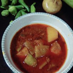 A picture of Lauki Aloo ka salan.