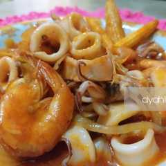 รูปของ Cumi Pedas Manis