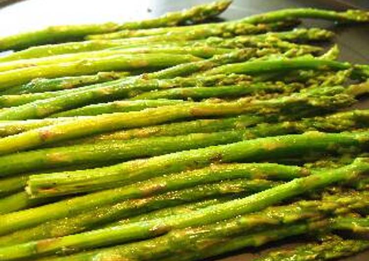Butter grilled asparagus