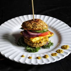 A picture of Awadhi Gobi Bun Burger.