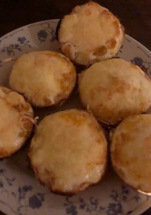 Párizsis / sonkás - sajtos tojás muffin formában sütve recept fotója