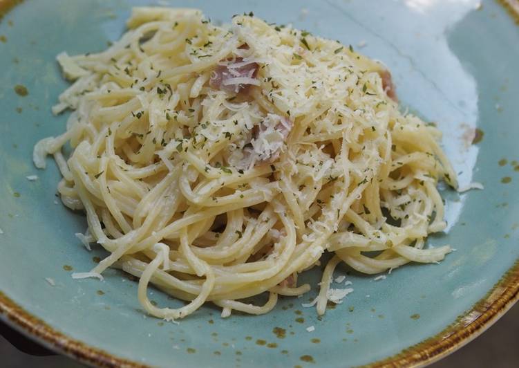 Cara Gampang Membuat Spagheti Carbonara Anti Gagal
