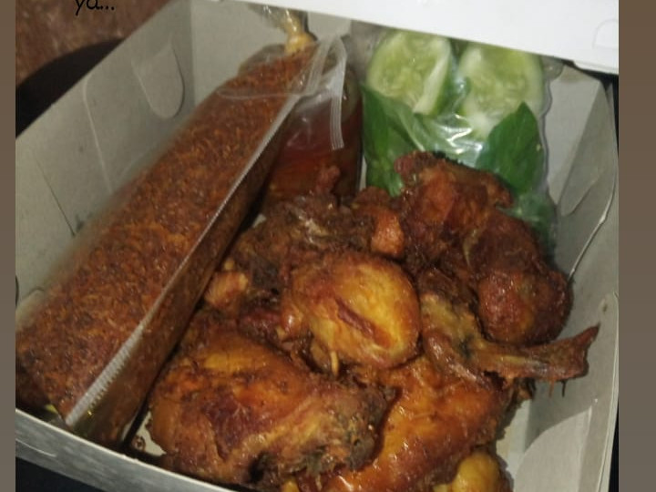 Langkah Mudah untuk Membuat Ayam goreng Serundeng kelapa yang Enak Banget