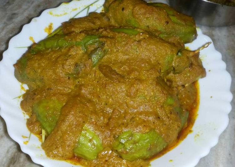 Homemade Potoler dorma (stuffed pointed gourd curry)
