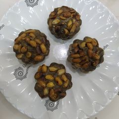 A picture of Banana muffins.