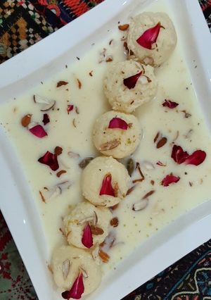 A picture of Ras malai.