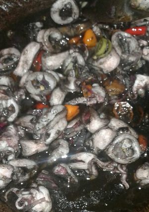 Foto resep Tumis cumi tinta hitam