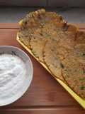 Jowari methi pyaaz rotla with curd