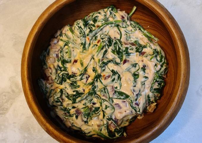 Recipe of Ultimate Creamy spinach - Trying New Recipes