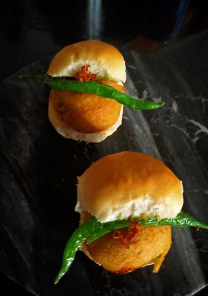 A picture of Vada Pav.