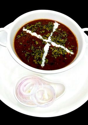 A picture of Dal Makhani.