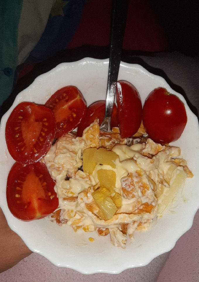 A picture of Mixed Mayo Salad.