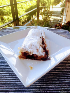 Una foto de Strudel de manzana