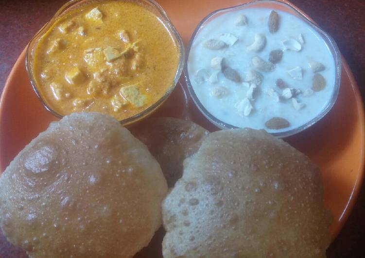 Thali with puri,paneer sabji and kheer