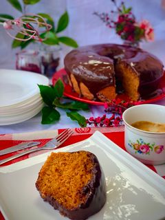 Foto de Bolo de beterraba e morango