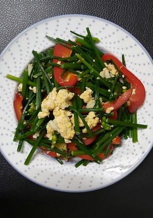 รูปของ กุยช่ายผัดไข่