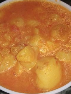 आलू टमाटर की सब्जी(ALOO TAMATAR K SABZI RECIE IN HINDI) रेसिपी मुख्य फोटो