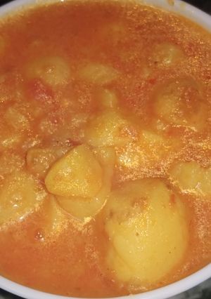 आलू टमाटर की सब्जी(ALOO TAMATAR K SABZI RECIE IN HINDI) रेसिपी मुख्य फोटो