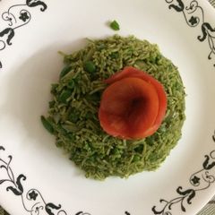 A picture of Hariyali pulav.