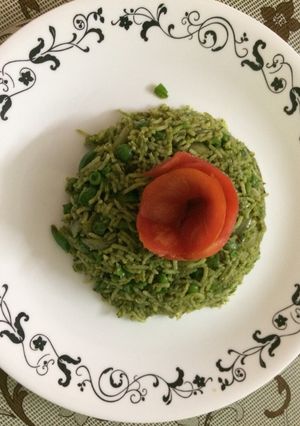 A picture of Hariyali pulav.