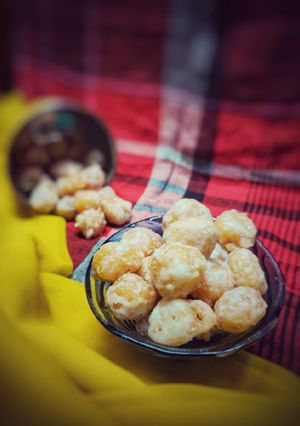 A picture of Thaen Mittai.