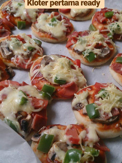 Foto resep Pizza Mini Tanpa Ulen (Menu Buka Puasa)