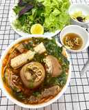 Bún bò giò heo