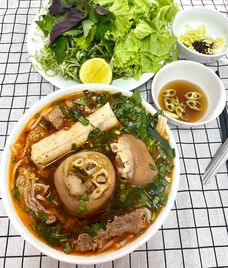 bún bò nồi áp suất