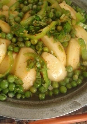 صورة لوصفة طاجين دجاج وخضار