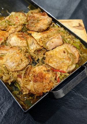 Una foto de Bondiola con salsa de mostaza y miel en La Planchetta! ❤️