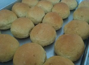 Foto resep Burger bun mini (diet version, pakai tepung gandum)