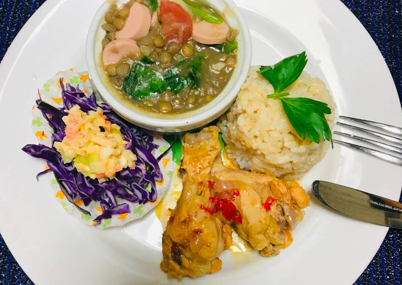 Piernas de Pollo a la Olla con Lentejas Guisadas con Salchichas y Espinaca al Estilo de mi Abuela !