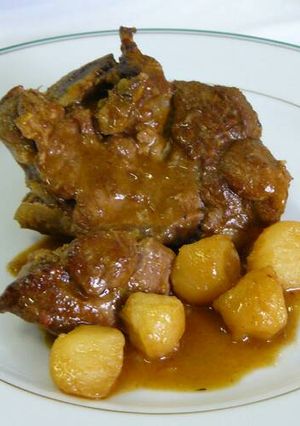 Una foto de Cabrito guisado