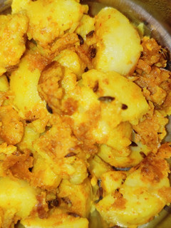 मसाला जीरा आलू (masala jeera aloo recipe in Hindi) रेसिपी मुख्य फोटो
