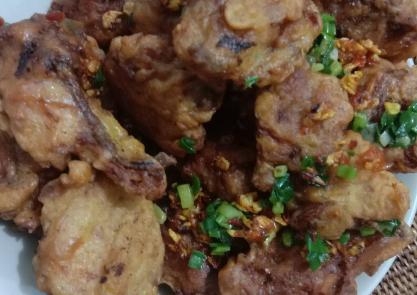 Ayam goreng pedas asin tepung basah