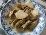 Alcachofas con patata al limón
