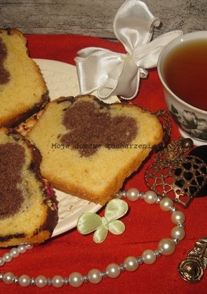 Zdjęcie przepisu Babka z niespodzianką.