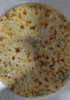 A picture of Tuvar paratha.