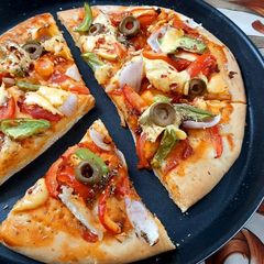 Cheese burst pizza A picture of Cheese burst pizza.