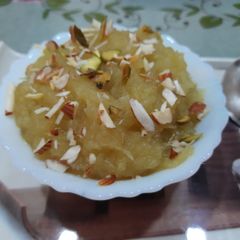 A picture of Shakkarkandi ka halwa.