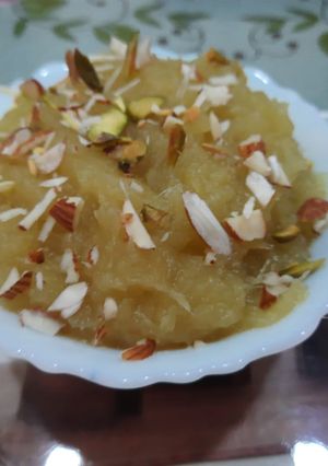 A picture of Shakkarkandi ka halwa.