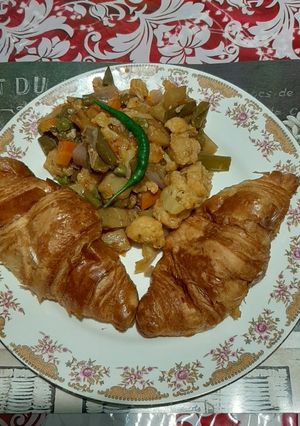 চিলি মিক্সড সব্জী (chilli mixed sabji recipe in Bengali) রেসিপির প্রধান ছবি